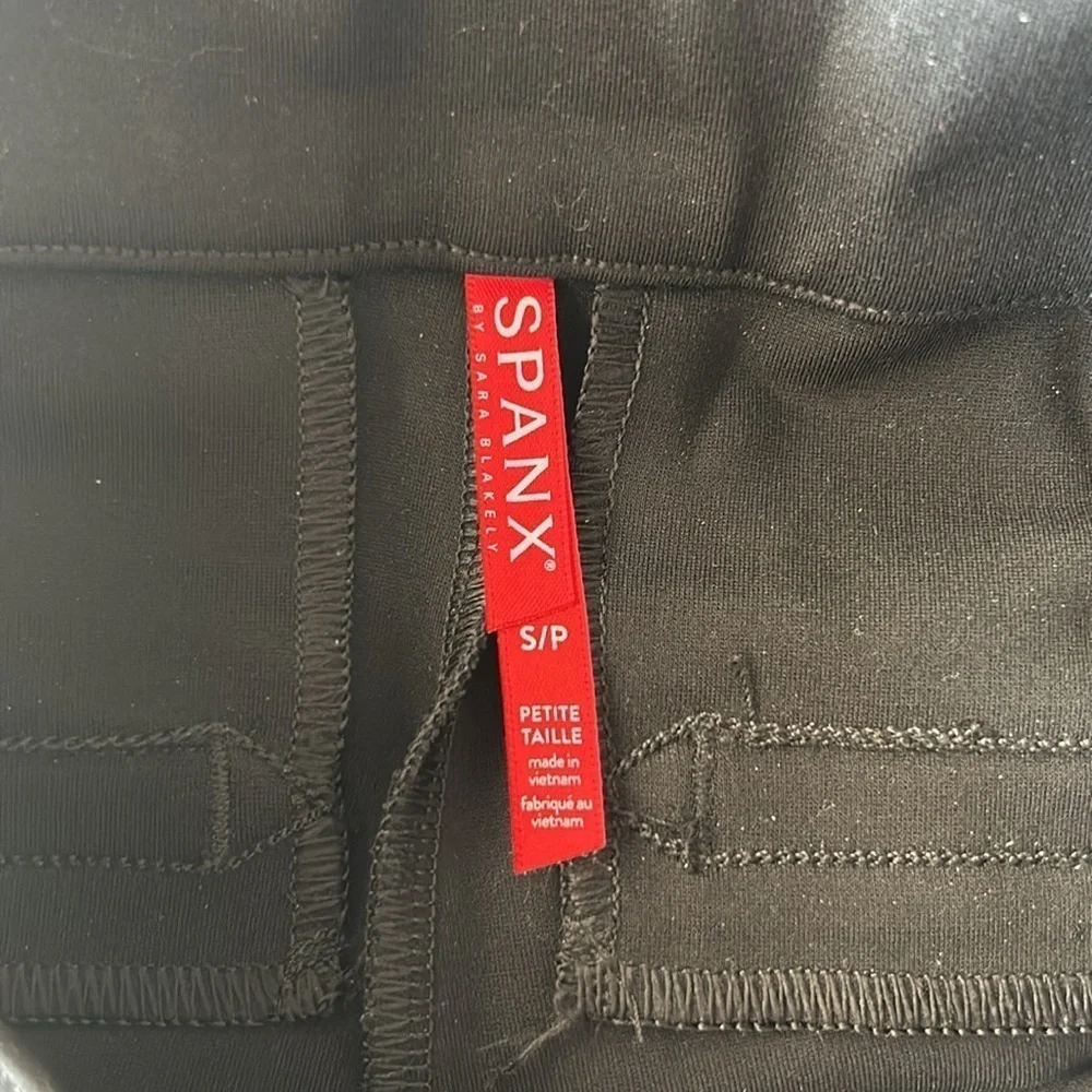 SPANX The Perfect Black Pant, Ankle Backseam Skinny size small 20251Q